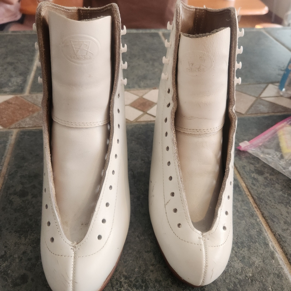 Ice Skates Riedell Size 5 1/2